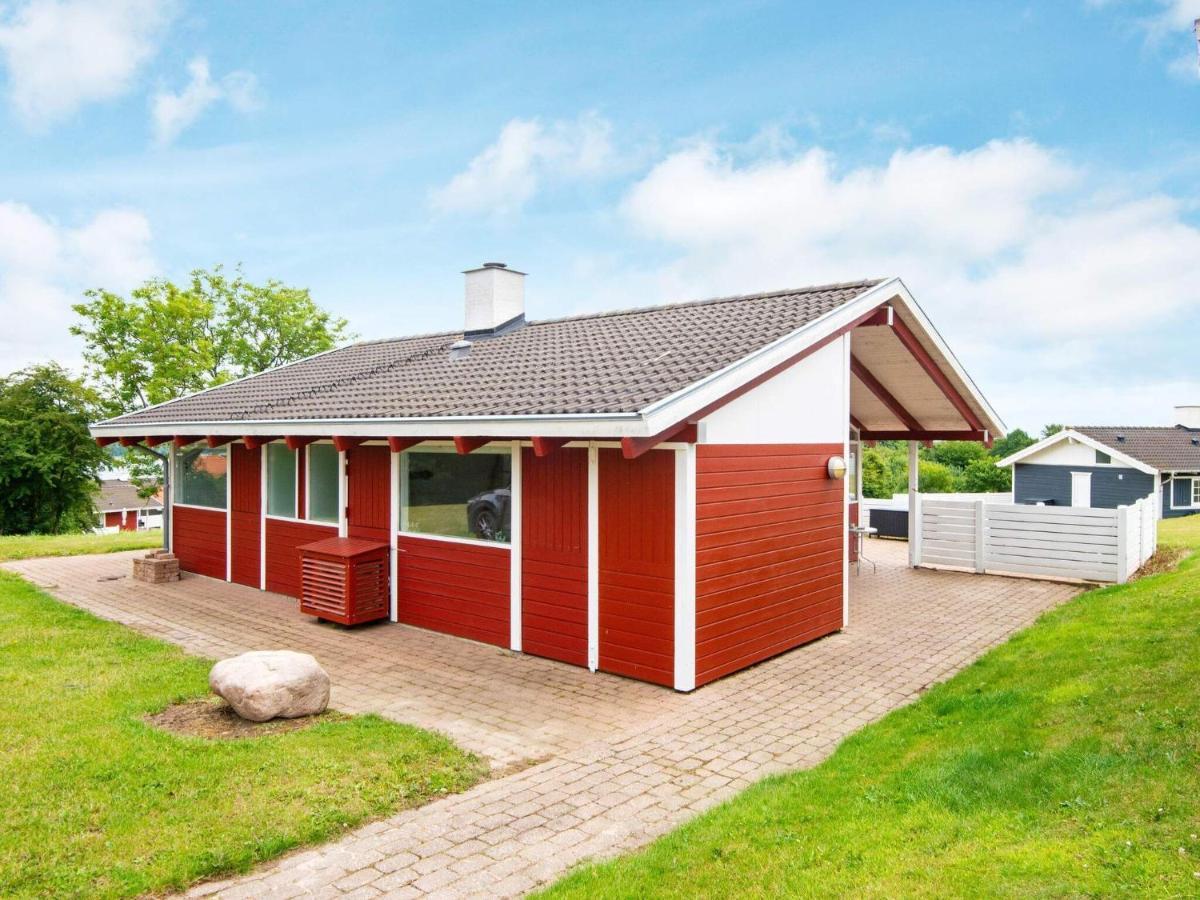 6 Person Holiday Home In Обенро Екстериор снимка